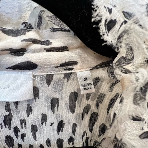 7 FOR ALL MANKIND Sleeveless Top With Ruffles in Snow Leopard/Black & White-Med - Picture 11 of 11